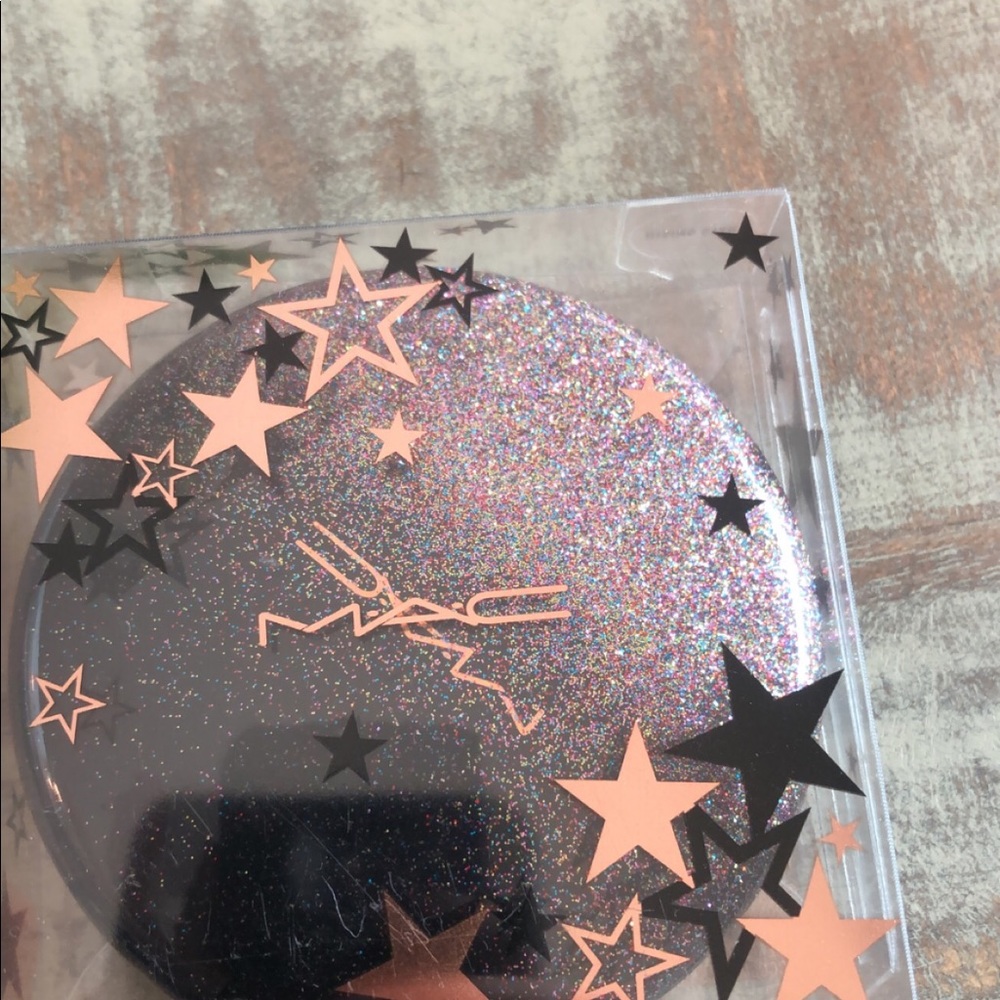 Mac limited addition opalescent powder